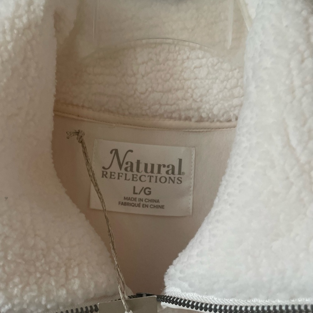 Natural Reflections White Fleece Vest - Picture 6 of 7